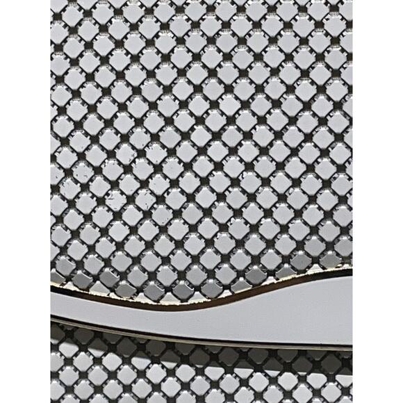 Vintage TF Tiger Metallic Purse Clutch White & Gold Art Deco Shoulder Chain - Picture 2 of 11